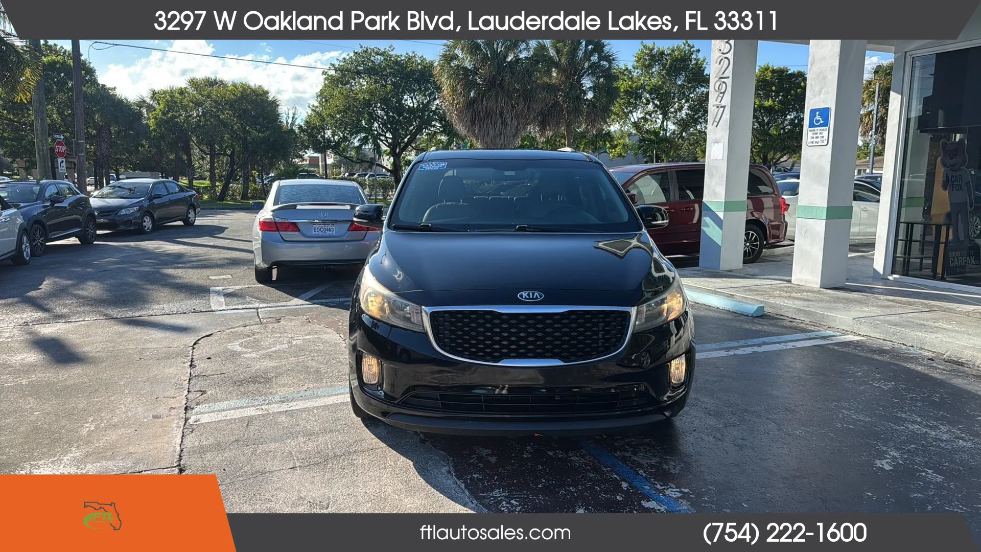 Used 2016 Kia Sedona SX FWD image 4