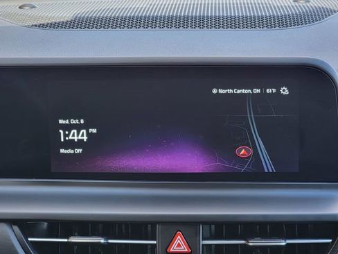 Used 2024 Kia Seltos EX image 22