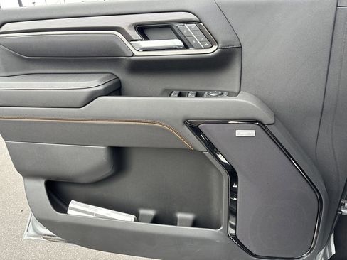 New 2025 GMC Sierra 3500 AT4 w/ AT4 Premium Plus Package image 23