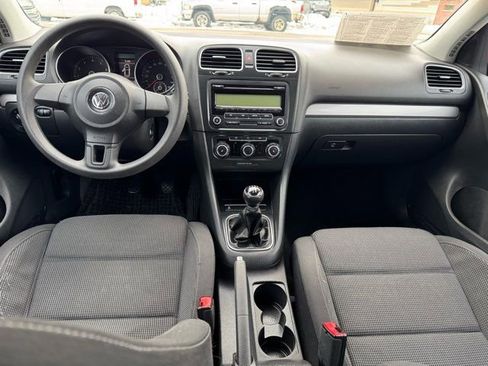 Used 2011 Volkswagen Golf 2-Door image 19