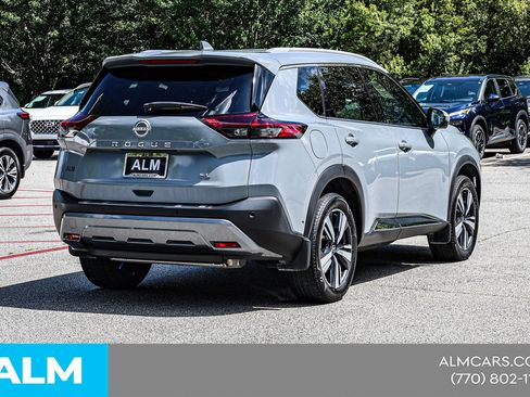Used 2023 Nissan Rogue SL w/ SL Premium Package FWD image 6