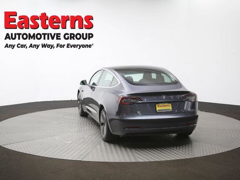 Used 2019 Tesla Model 3 Standard Range image 64