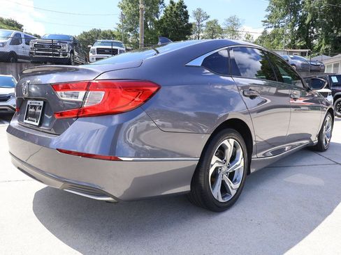 Used 2018 Honda Accord EX-L image 6