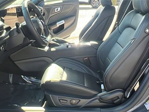 New 2025 Ford Mustang Premium image 16