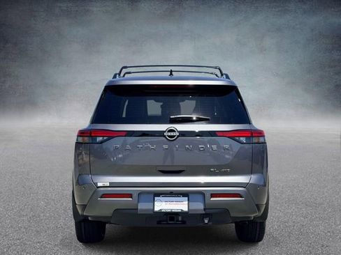 New 2026 Nissan Pathfinder SL w/ SL Premium Package AWD/4WD image 3