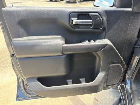 Used 2019 Chevrolet Silverado 1500 Custom w/ Trailering Package RWD image 15