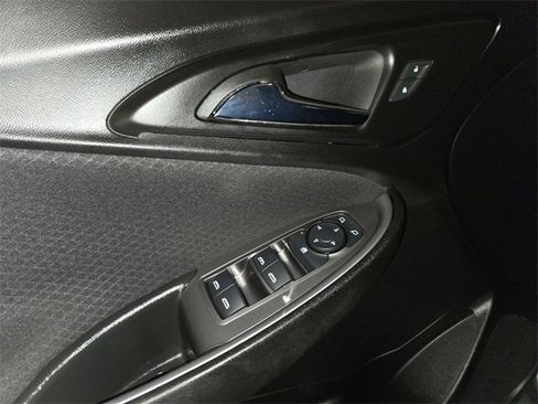 Used 2024 Chevrolet Malibu LT image 13