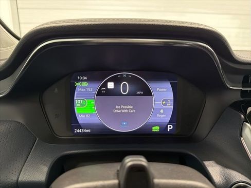 Used 2022 Chevrolet Bolt EUV Premier w/ Launch Edition image 19