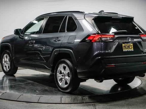 Certified 2019 Toyota RAV4 XLE image 3