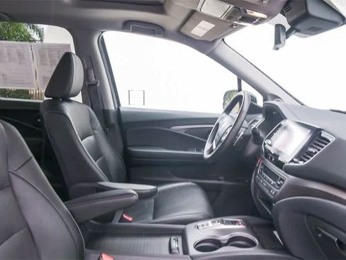 Used 2023 Honda Ridgeline RTL-E image 13