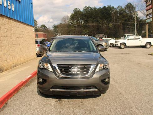 Used 2020 Nissan Pathfinder SL image 2