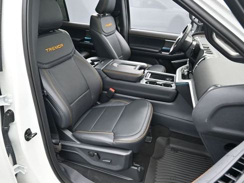 New 2025 Ford Expedition Tremor image 27