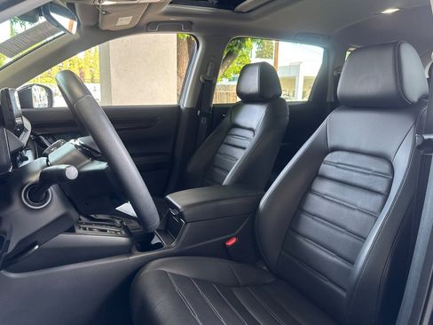 Used 2024 Honda CR-V EX-L image 5