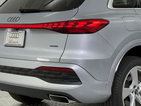 New 2025 Audi Q5 Premium Plus image 13