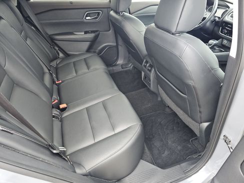 Used 2021 Nissan Rogue SL AWD/4WD image 5