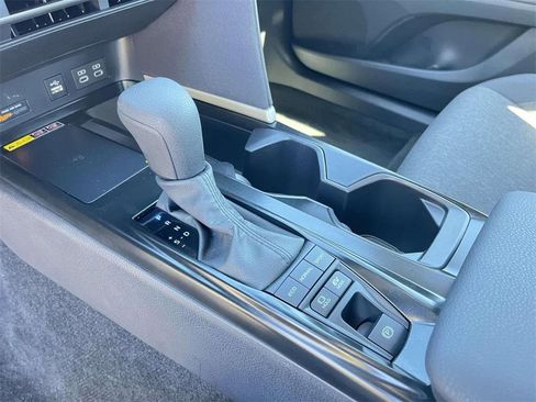 Used 2025 Toyota Camry LE image 21