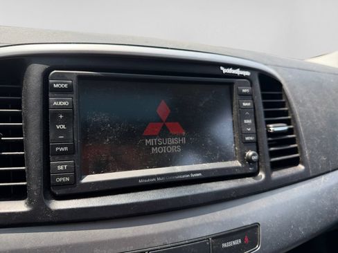 Used 2010 Mitsubishi Lancer ES FWD image 25