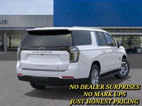 New 2026 Chevrolet Suburban LT w/ Comfort Package RWD image 4