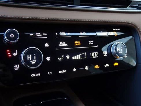 New 2026 INFINITI QX60 Autograph w/ Dark Cargo Package AWD/4WD image 28