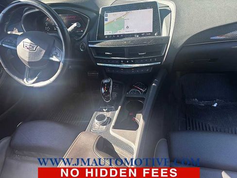 Used 2023 Cadillac CT5 V w/ Premium Package image 7
