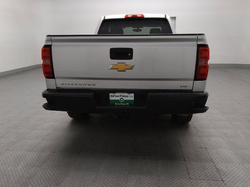 Used 2019 Chevrolet Silverado 1500 W/T w/ WT Convenience Package AWD/4WD image 7
