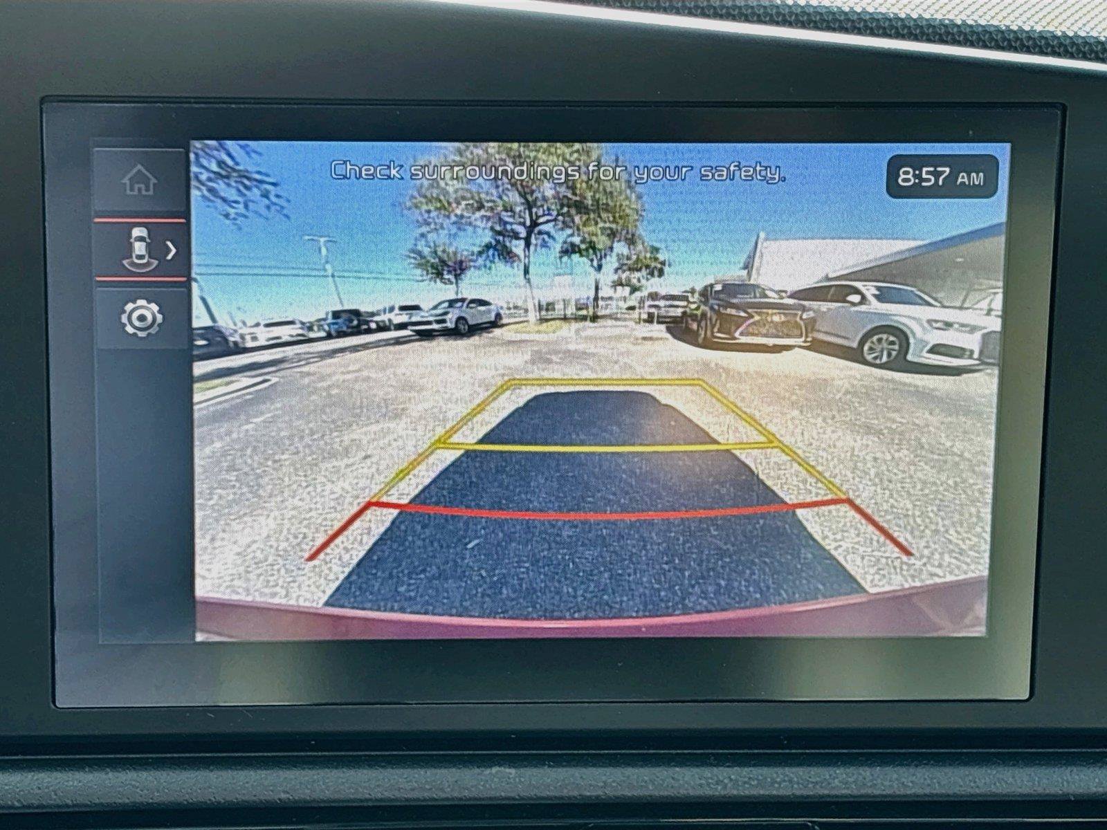 Used 2025 Kia Niro LX FWD image 15