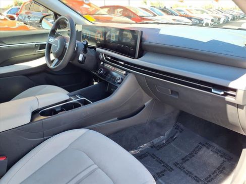 Used 2025 Hyundai Sonata SEL image 23