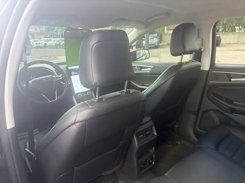 Used 2024 Ford Edge SEL w/ Convenience Package AWD/4WD image 18