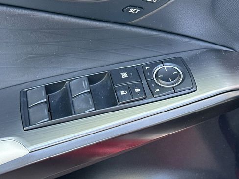 Certified 2023 Lexus IS 500 w/ Accessory Package image 13