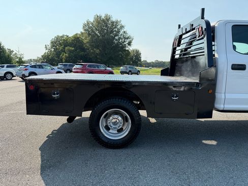 Used 2018 Ford F350 XL w/ Power Equipment Group image 34