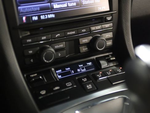 Used 2015 Porsche Cayman RWD image 29