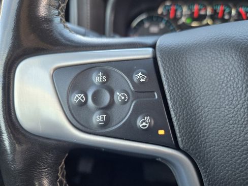 Used 2019 GMC Sierra 3500 SLT image 17