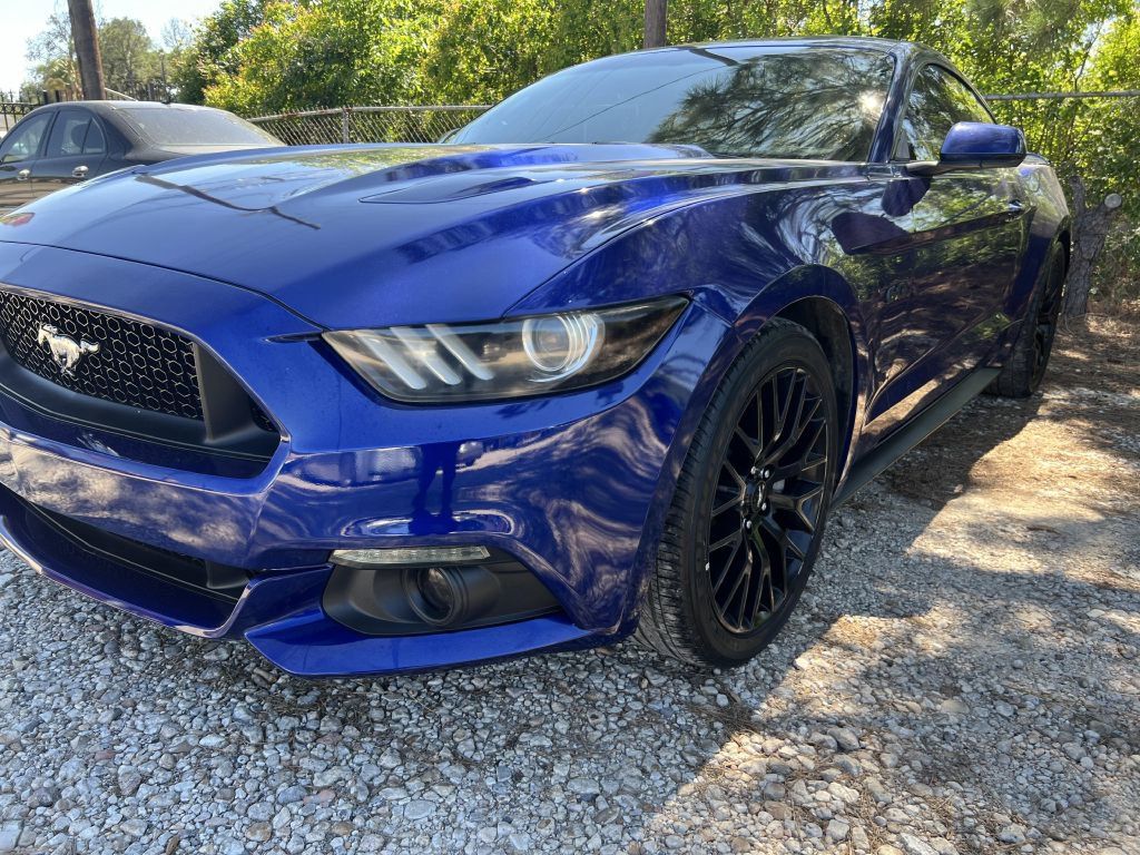 Used 2015 Ford Mustang GT Premium RWD image 4