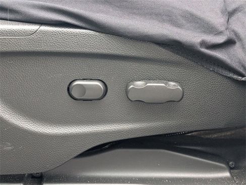 Used 2017 Buick Encore Preferred image 16