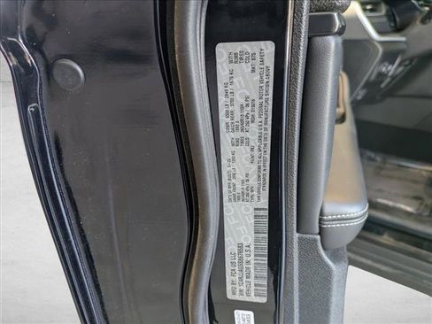 Used 2025 Jeep Grand Cherokee L Laredo RWD image 25