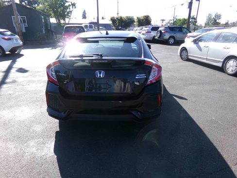 Used 2020 Honda Civic Sport Touring image 4