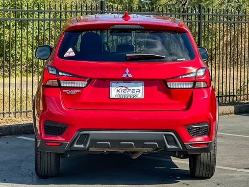 Used 2025 Mitsubishi Outlander Sport ES AWD/4WD image 4