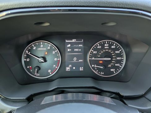 Certified 2025 Subaru Outback Premium AWD/4WD image 22