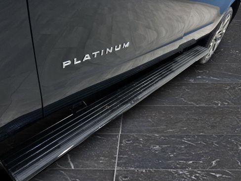 Used 2025 Ford Expedition Max Platinum w/ Platinum Ultimate Package image 41