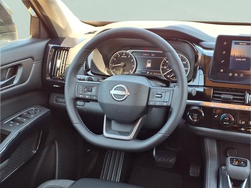 New 2026 Nissan Pathfinder SV FWD image 14