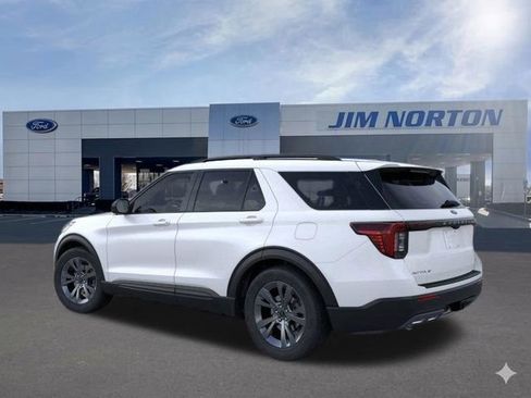 New 2026 Ford Explorer Active w/ Active Comfort Package image 6