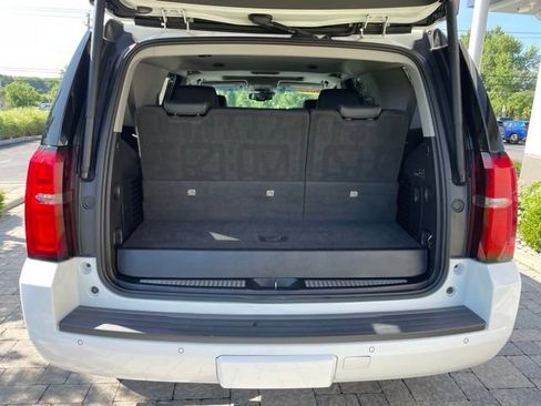 Used 2019 Chevrolet Tahoe Premier w/ RST 6.2L Performance Edition AWD/4WD image 22