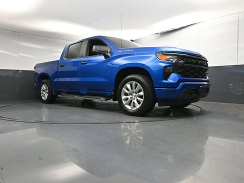 Used 2024 Chevrolet Silverado 1500 Custom image 27