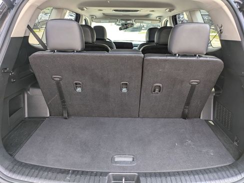 Used 2025 Kia Telluride S image 28