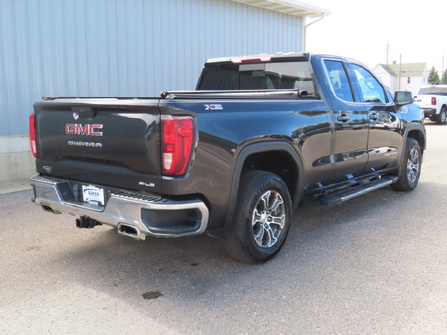 Used 2020 GMC Sierra 1500 SLE w/ SLE Value Package AWD/4WD image 4