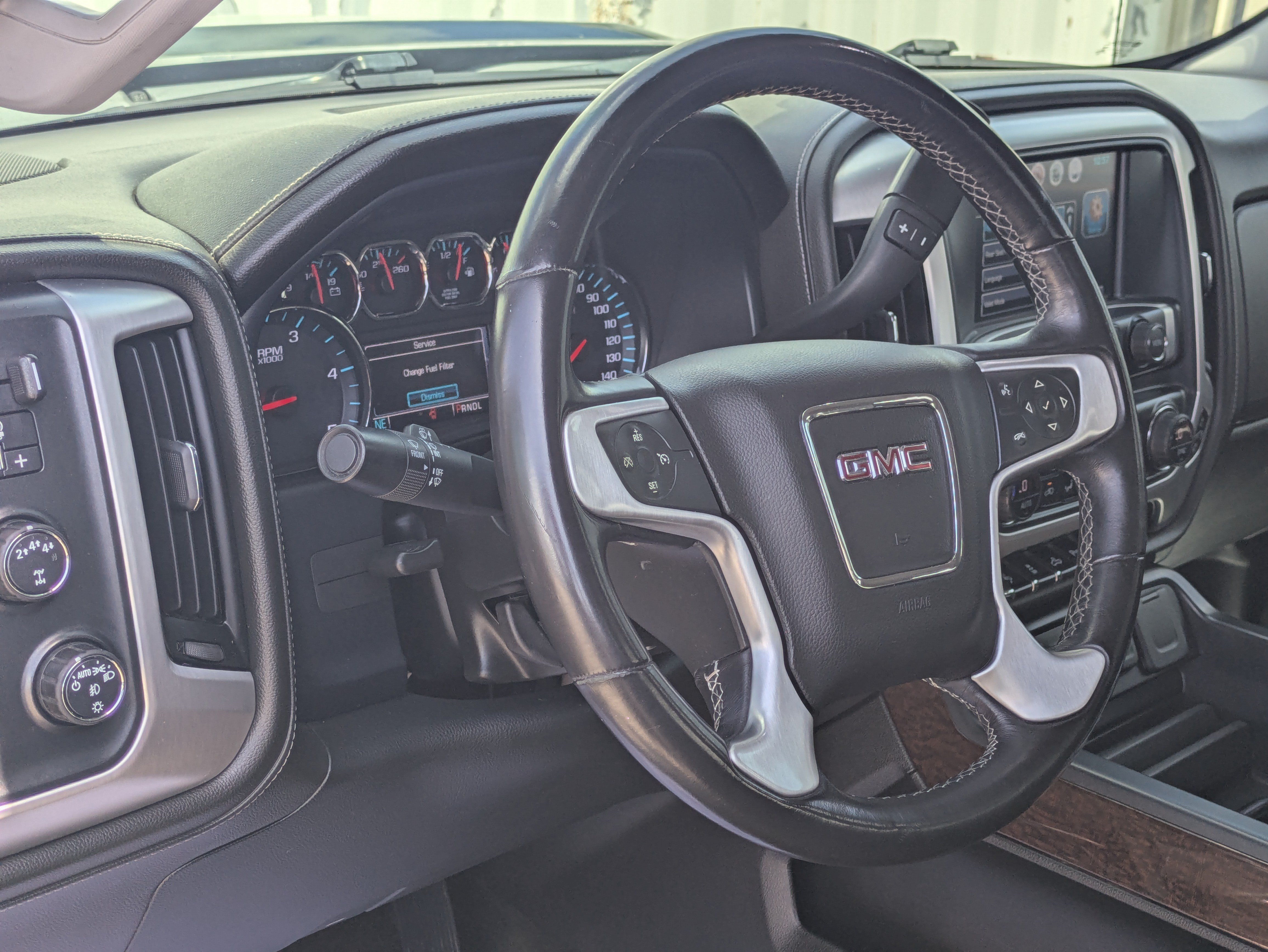 Used 2017 GMC Sierra 2500 SLT w/ Suspension Package, Off-Road AWD/4WD image 21