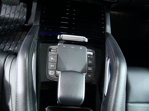 Used 2025 Mercedes-Benz GLE 350 4MATIC image 22