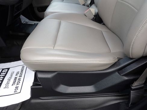 Used 2020 Ford F150 XL w/ XL Power Equipment Group AWD/4WD image 18