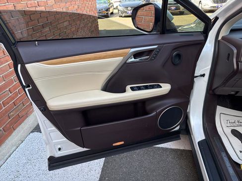 Used 2018 Lexus RX 350L AWD image 17