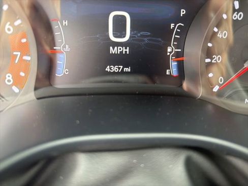 Certified 2025 Jeep Compass Limited AWD/4WD image 12